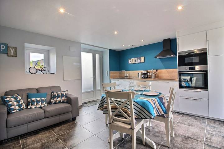 Gîte pour 4 personnes, avec terrasse et jardin