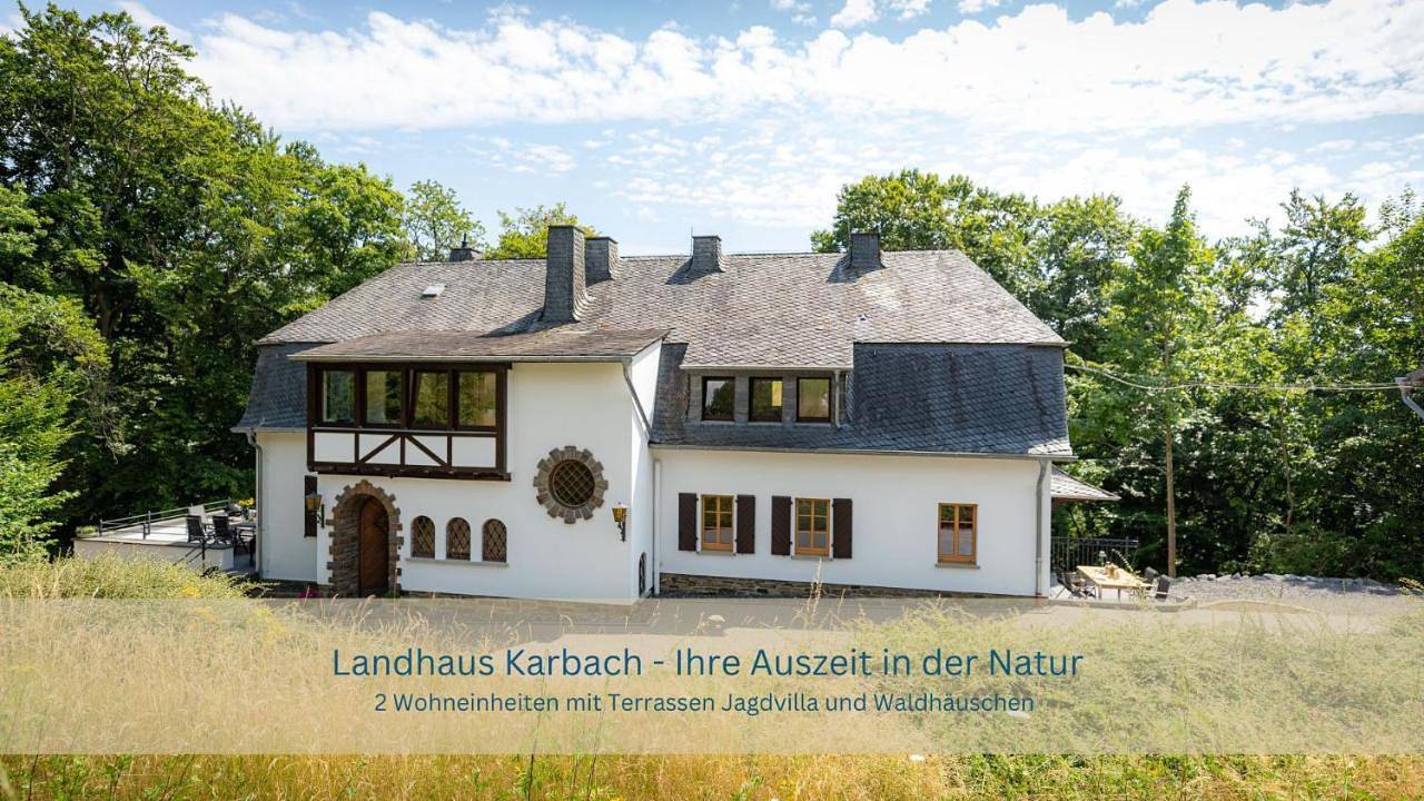 Landhaus Karbach mit Gartensauna und Hot Tub, eingezäunter Garten, 4-10 Personen in Mayen, Osteifel