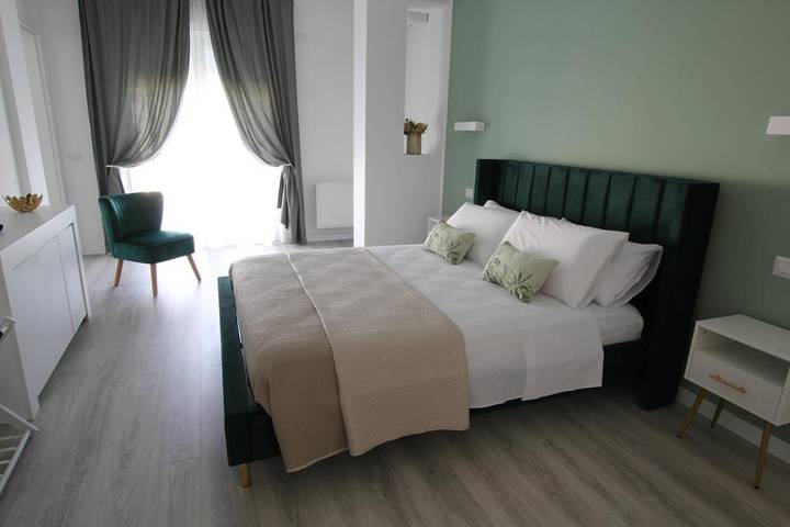 Chambre d’hôte pour 2 personnes, avec Balcon et Terrasse ainsi que Jardin et Vue à Castrocielo
