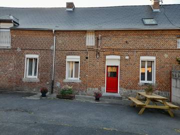 Gîte pour 6 personnes, avec jardin et terrasse dans Preux-au-Bois