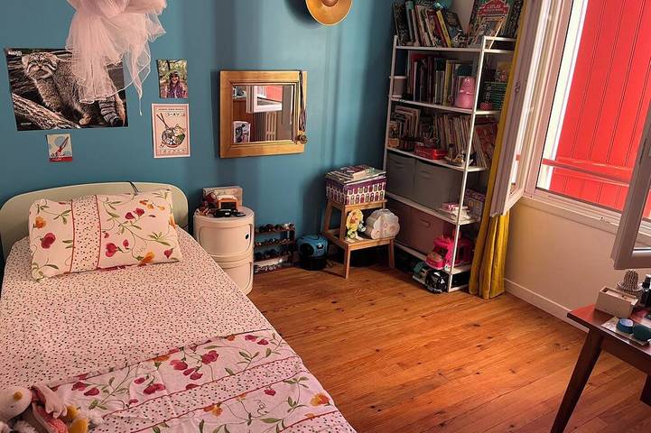 Location de vacances pour 5 personnes, avec jardin à Cenon - 4