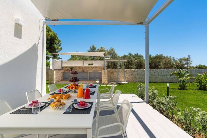 Villa Nica in Reitani, Noto e dintorni