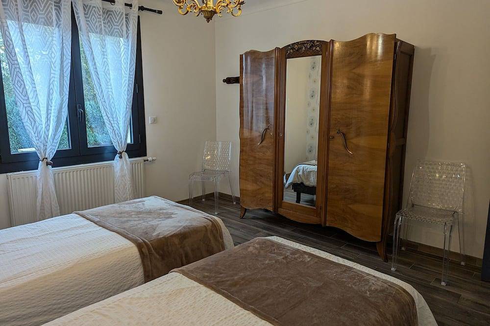 Maison moderne avec jardin, animaux acceptés, Wi-Fi, stationnement privé in Épieds-en-Beauce, Vallée de la Loire