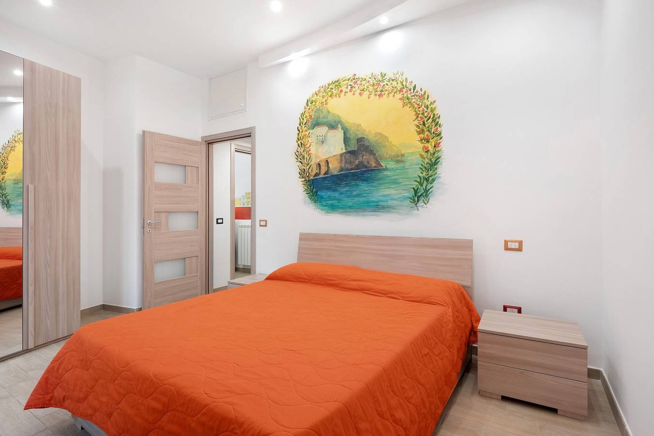 Apartamento entero, Apartamento 'La Via Delle Stelle' con vistas a la montaña, Wi-Fi y aire acondicionado in Pianillo, Agerola
