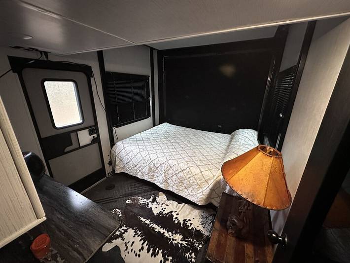 Camping for 2 people in Tennessee