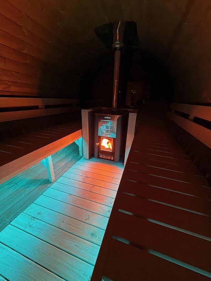 Location de vacances pour 10 personnes, avec jardin et vue ainsi que bassin pour enfant et piscine, animaux acceptés à Anould - 3