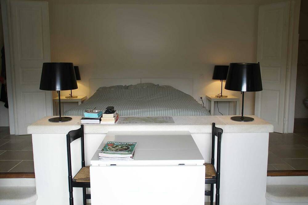 Ganze Wohnung, Modern Terrace Stay Montbrun in Montbrun-les-Bains, Nyons und Umgebung