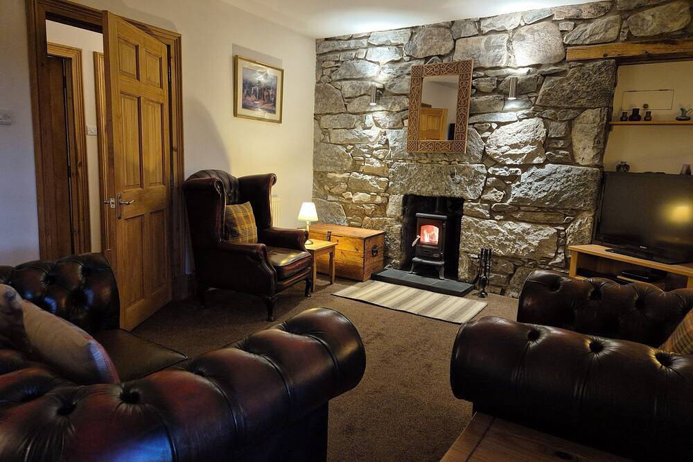 Ganze Wohnung, No.4 The Old Convent. in Fort Augustus, Highlands