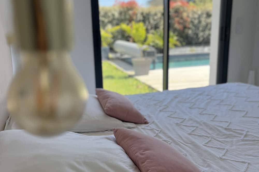 Tarnos house with swimming pool 10 minutes from the beach in Tarnos, Region de Dax