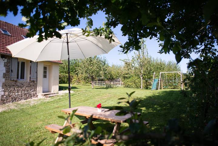 Location de vacances pour 6 personnes, avec Jardin à Bézu-Saint-Éloi