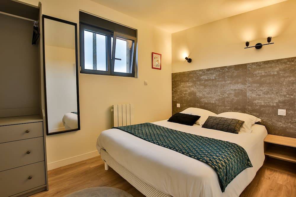 Chalet cinema-Chalet-Confortable-Baño en la habitacion-Vista al Jardín in Clermont-Créans, Sarthe