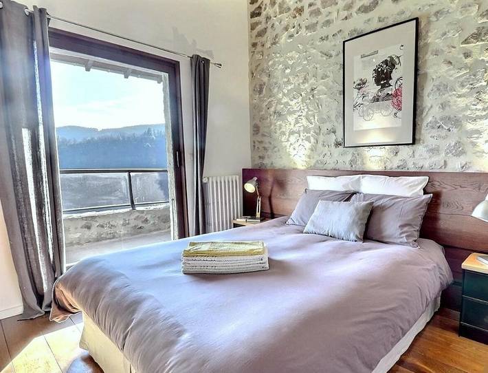 Gîte pour 2 personnes, avec Balcon et Terrasse ainsi que Jardin et Piscine à Antraigues-sur-Volane - 3