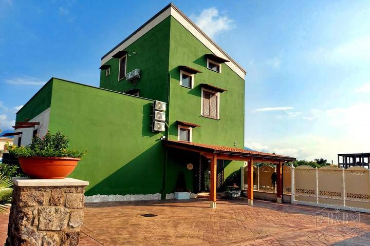 B&b per 4 persone, con giardino e panorama, con animali domestici in Pompei