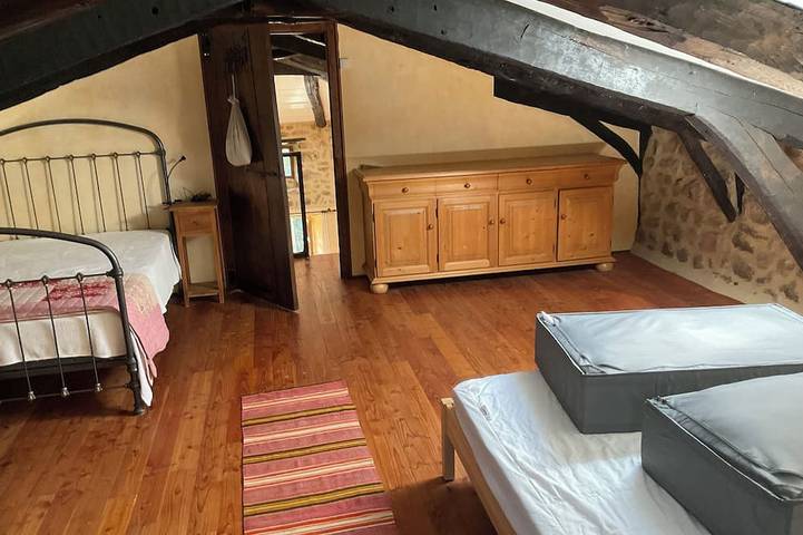 Location de vacances pour 5 personnes, avec jardin et terrasse dans Belsentes - 2