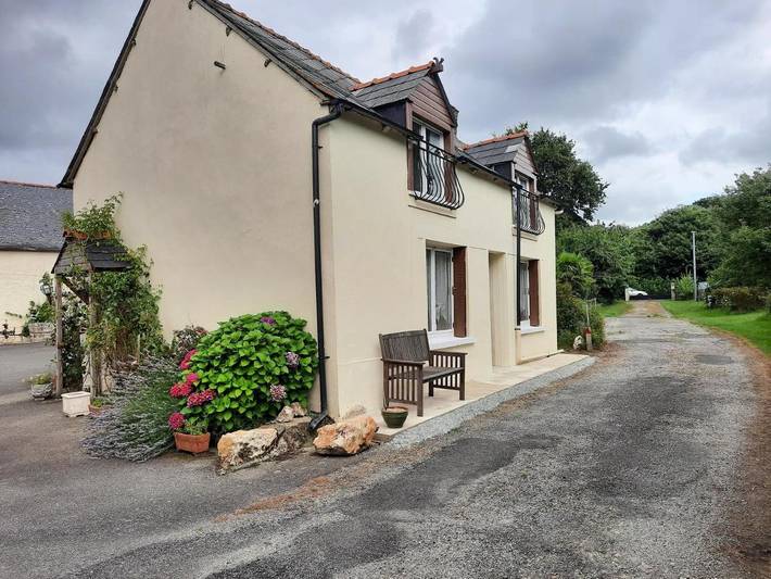 Location de vacances pour 5 personnes, avec jardin et vue, animaux acceptés à Le Cambout - 4