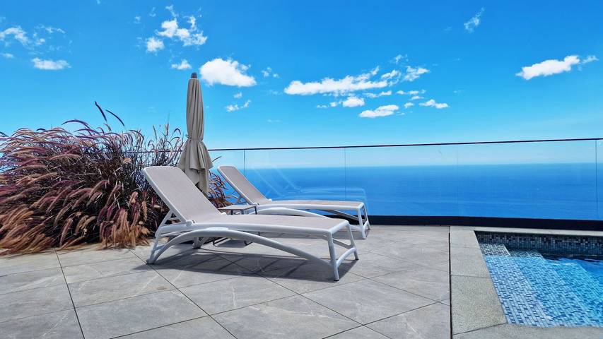 Location de vacances pour 6 personnes, avec piscine ainsi que vue sur l’océan et jardin à Ribeira Brava - 4