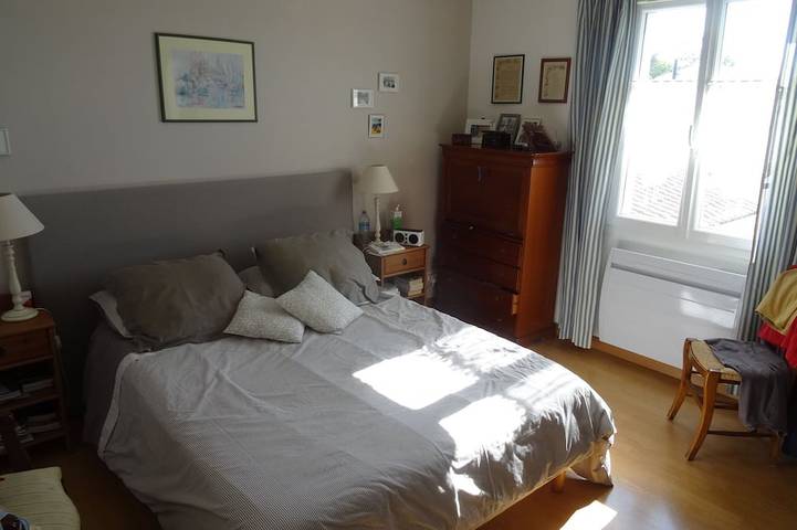Location de vacances pour 8 personnes, avec Terrasse et Jardin à Lagord - 3