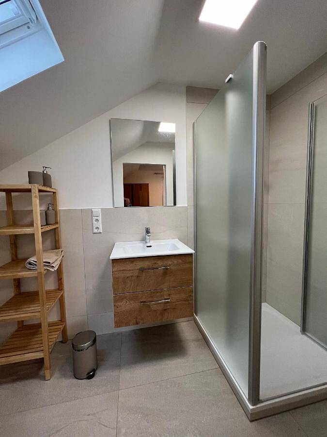 Ferienwohnung für 2 Personen, mit Terrasse und Garten sowie Ausblick in Gleiszellen-Gleishorbach - 3