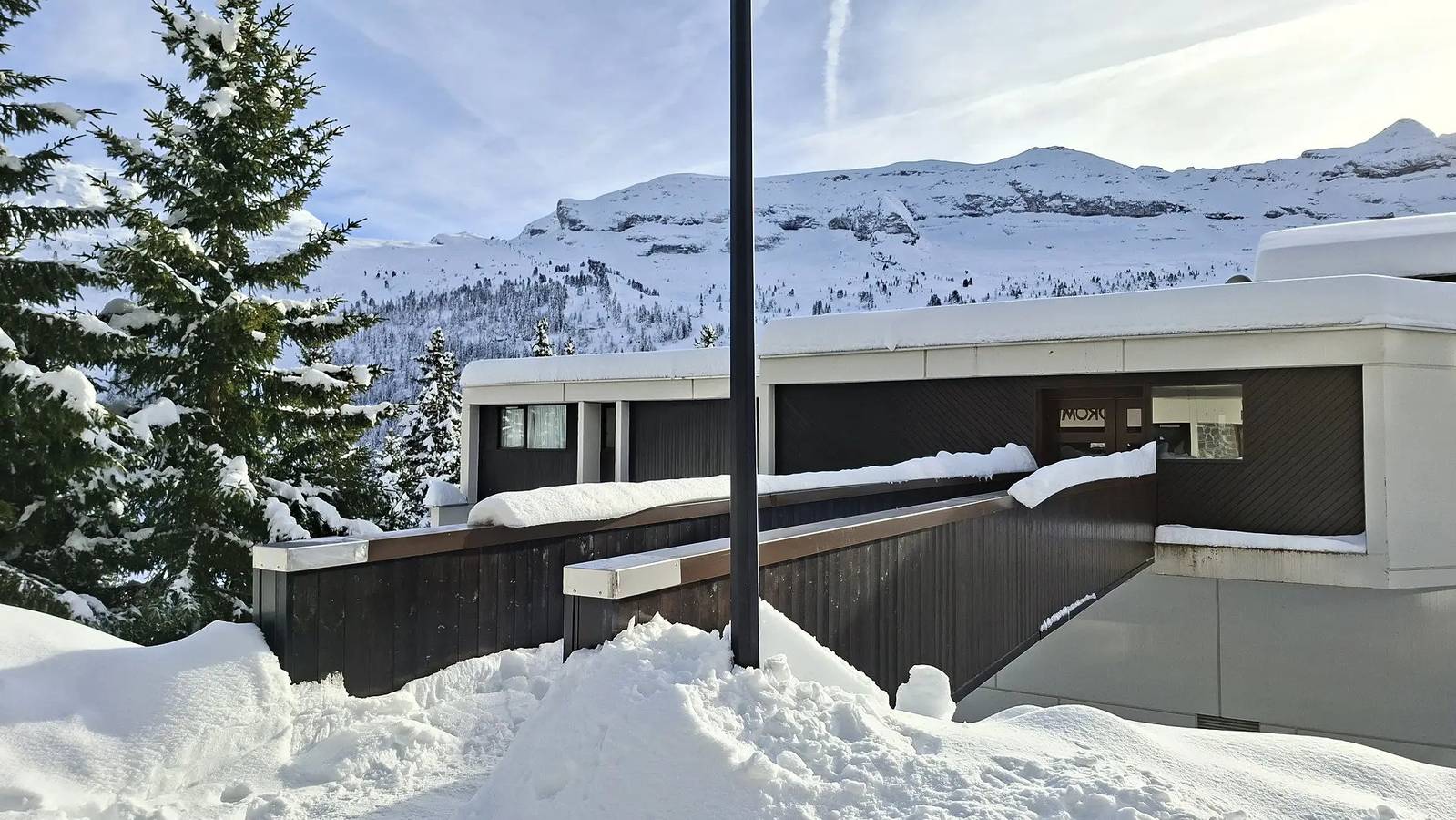 Studio entier, Studio rénové avec casier à ski · Proche des pistes · Balcon in Flaine, Arâches-la-Frasse