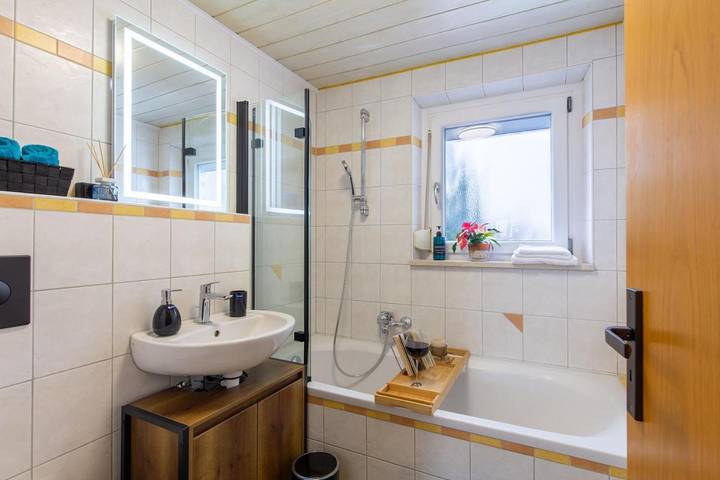 Ferienwohnung für 5 Personen, mit Ausblick und Garten, mit Haustier in Straubing - 2