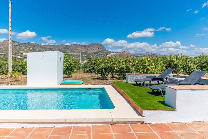 Casa rural para 6 personas, con jardín y terraza, Se admiten mascotas en Álora - 3