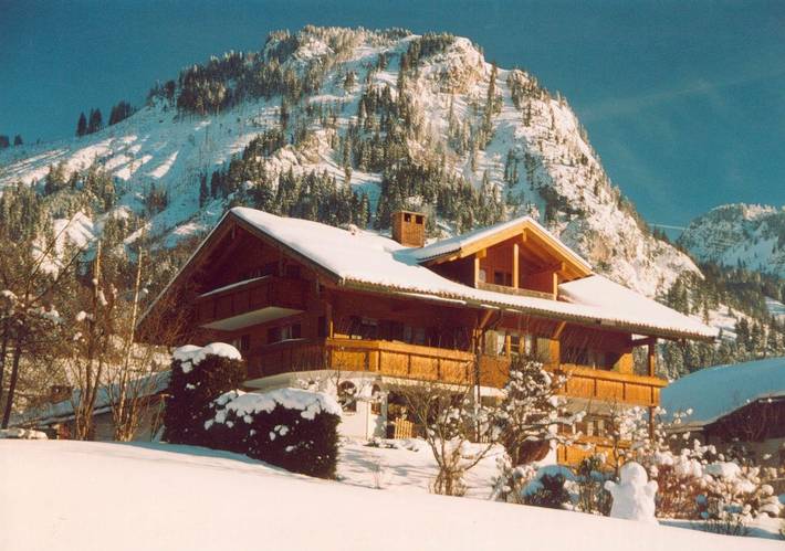 Ferienwohnung für 3 Personen, mit Balkon und Garten in Bad Hindelang - 2