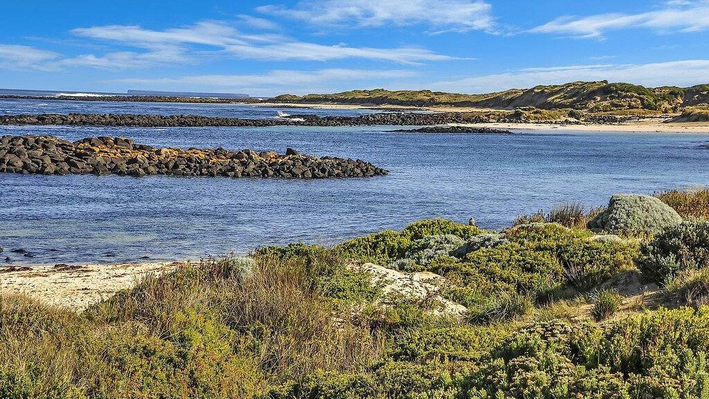 Hearns Beachside Villa 4 in Port Fairy, Shire of Moyne
