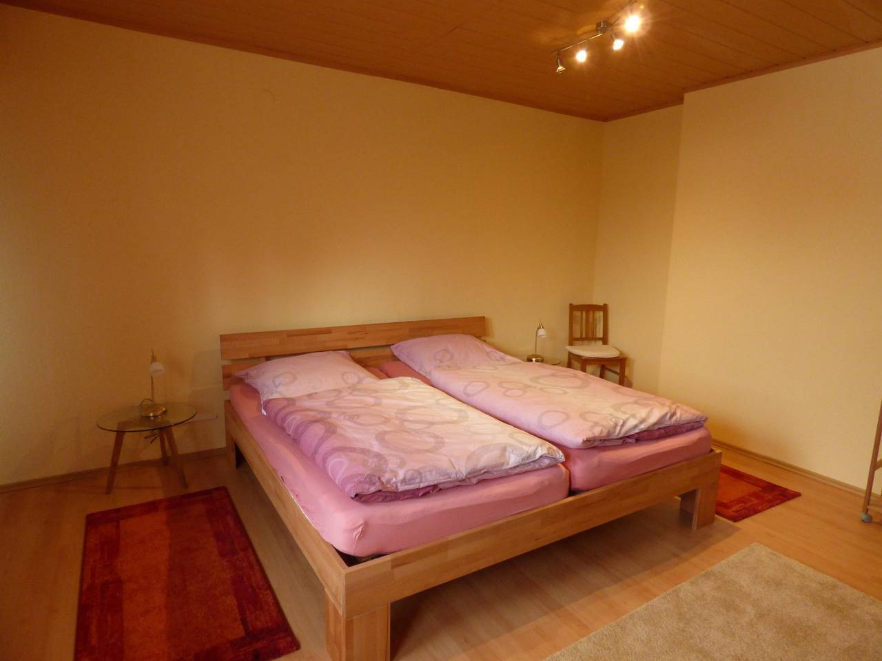 Ganze Ferienwohnung, Naheland-Appartement am Wingert in Bad Kreuznach, Nahetal