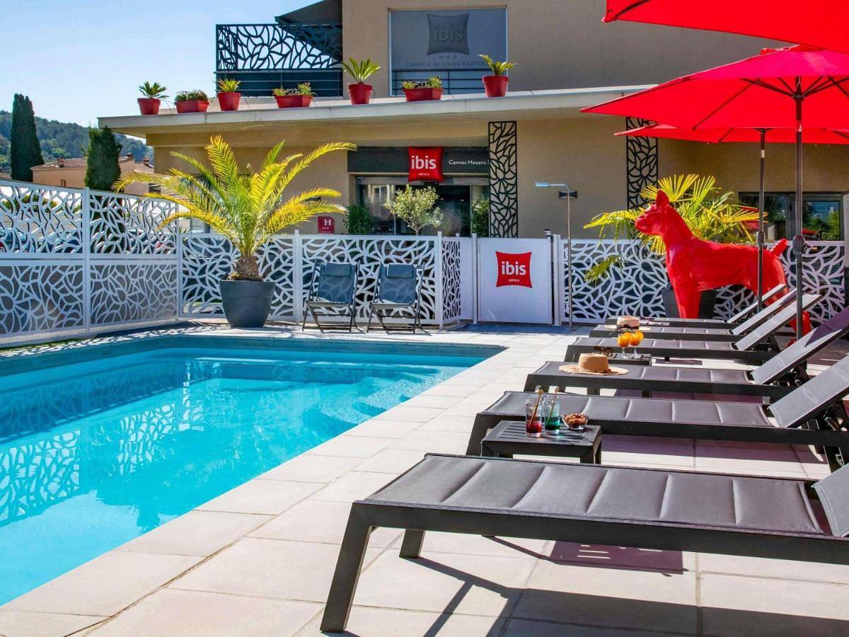 Ibis Cannes Mouans Sartoux Piscine parking gratuit in Mouans-Sartoux, Côte méditerranéenne (France)