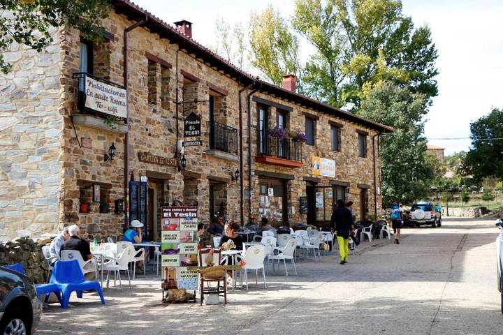 Gîte pour 5 personnes, avec Terrasse et Vue dans Rabanal del Camino