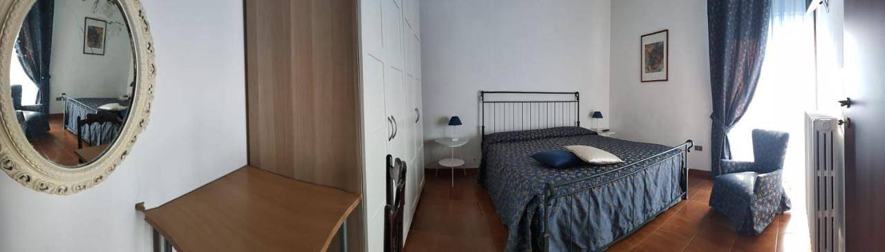 Double Room in Cherasco, Provincie Cuneo