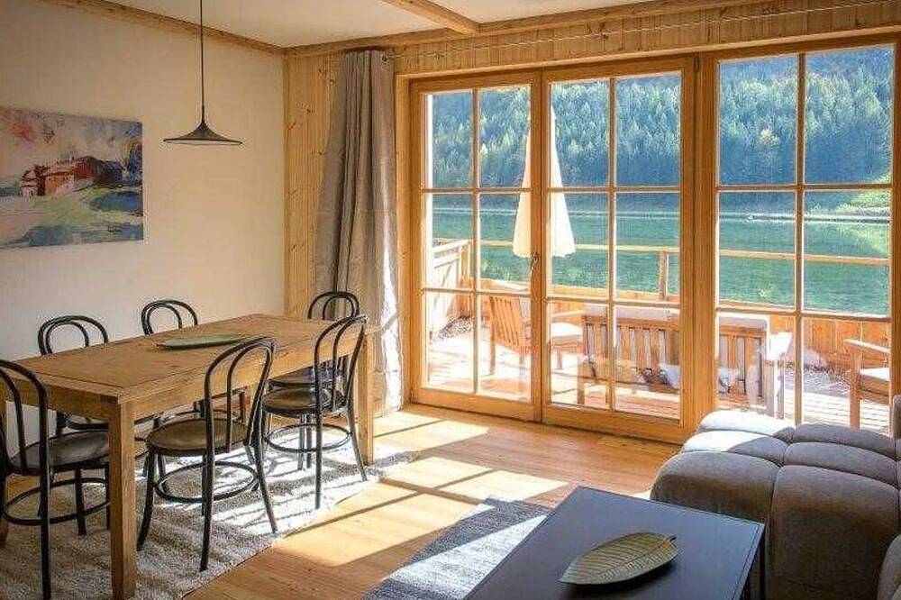 Suite mit Seeblick - Chalet am Schneeberg See in Puchberg am Schneeberg, Wiener Alpen in Niederösterreich Region