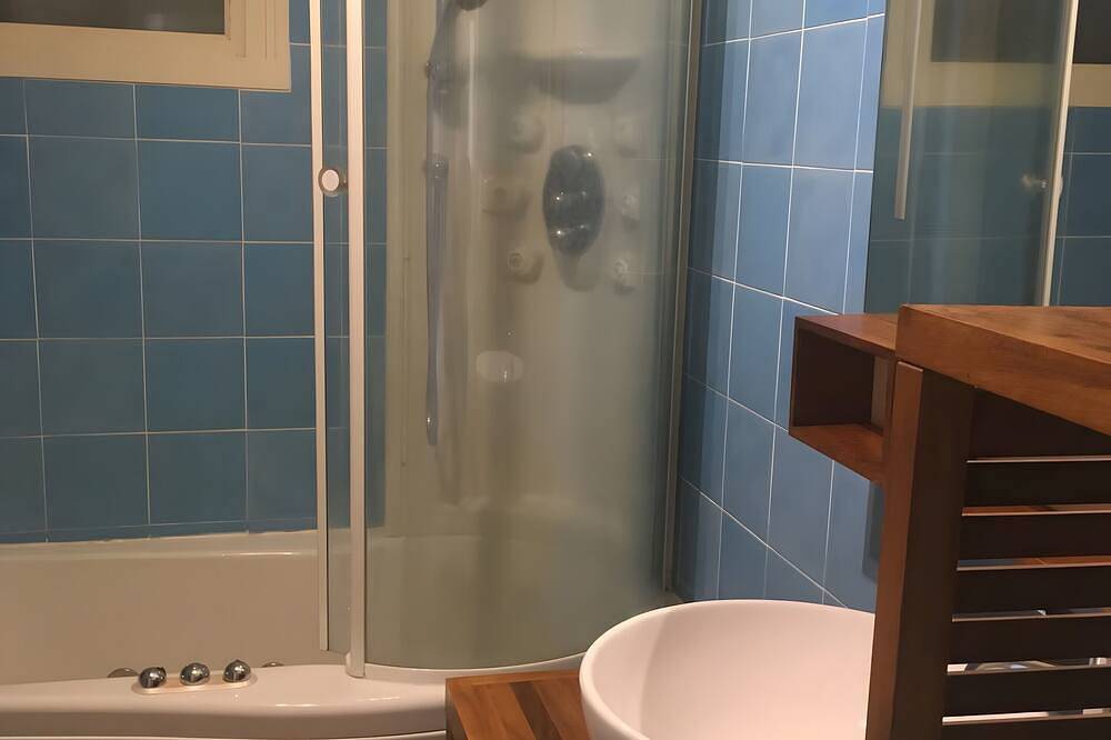 Chambre d’hôtes « Chambre Tissou - La Suite » in La Tessoualle, Région de Cholet