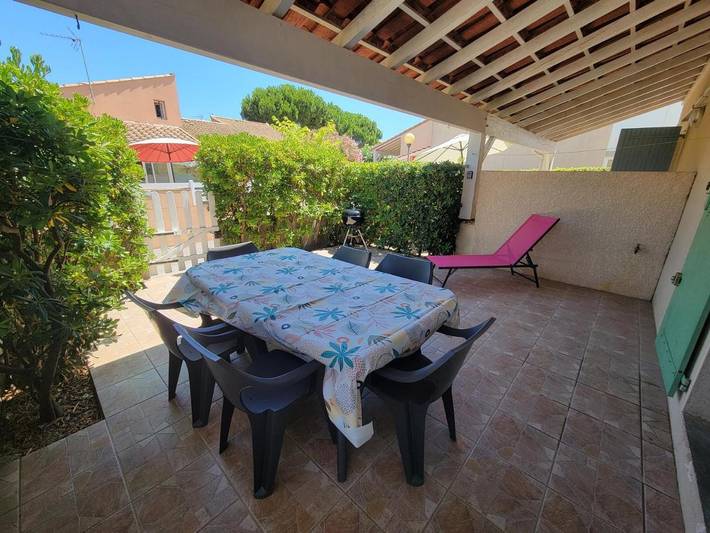 Location de vacances pour 4 personnes, avec terrasse et piscine, adapté aux familles à Portiragnes - 2