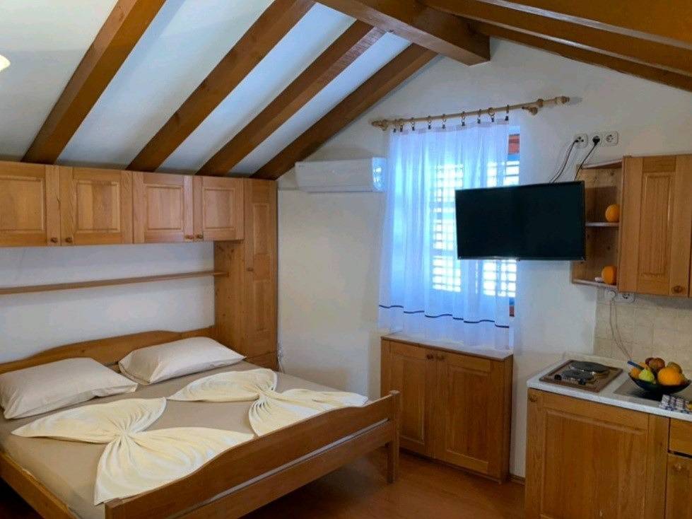 Geheel appartement, Vakantieappartement voor 2 personen in Vrsar, Općina Vrsar