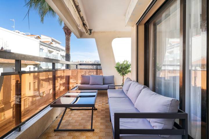 Ferienwohnung für 6 Personen, mit Terrasse in Antibes - 3