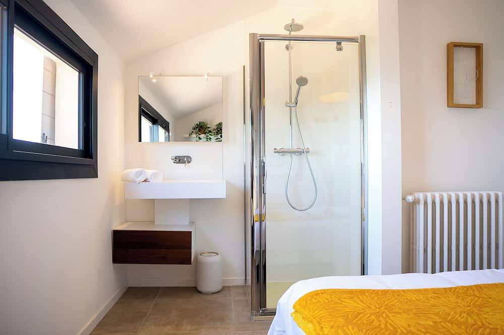 Villa prestige vue mer avec voiturette de plage et service concierge ! in Carqueiranne, Côte méditerranéenne (France)