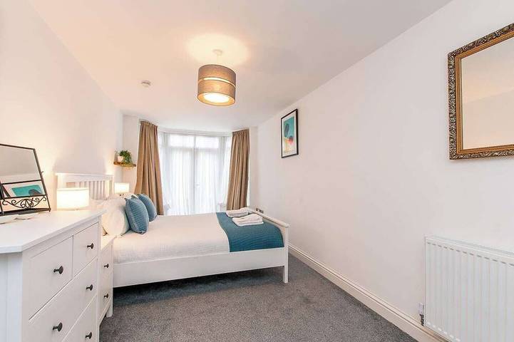 Ganze Wohnung, Ground Floor Garden Apartment Walpole Bay Margate in Botany Bay, Kent