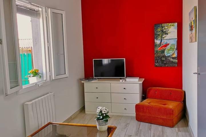 Location de vacances pour 4 personnes, avec terrasse et jardin, animaux acceptés dans Réserve naturelle du Courant d'Huchet - 4