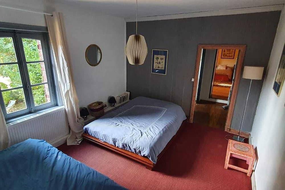 Maison indépendante dans un manoir normand, Bernay in Bernay, Région de Bernay