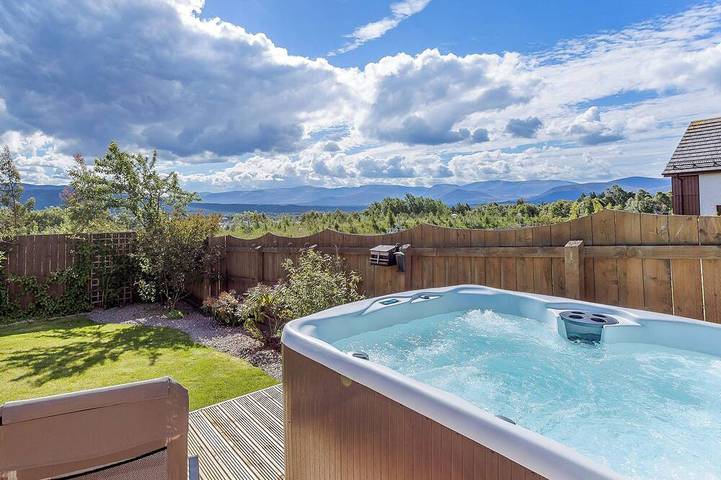 Cottage für 10 Personen, mit Whirlpool und Garten - 1
