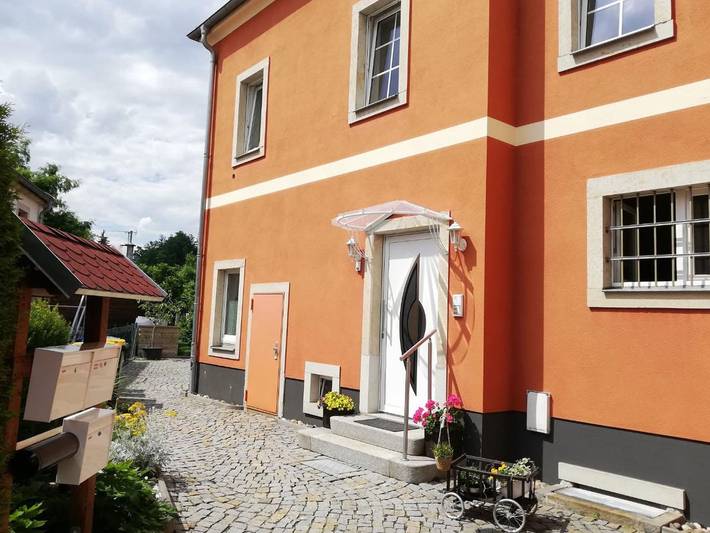 Ganze Ferienwohnung, Apartment "Kleine Bleibe" - Apartment "Kleine Bleibe", Wohn-/Schlafraum in Pirna, Elbsandsteingebirge