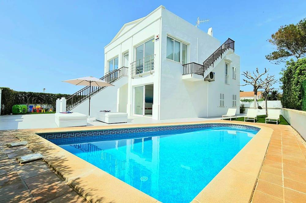 Villa pour 5 Personnes dans Cala Blanca, Ciutadella