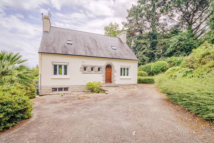 Hameau caché et jardin : Le paradis des familles in Plomelin, Région de Quimper