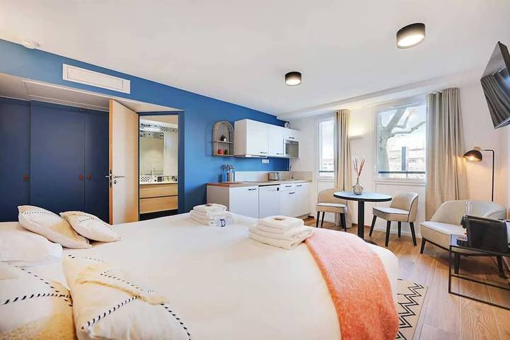 Apartamento entero, Appartement Marcel #41 - Rooftop & Air conditioning in Vanves, Altos del Sena
