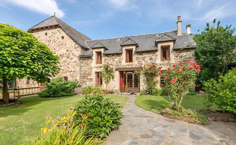 Gîte pour 6 personnes, avec Terrasse et Jardin