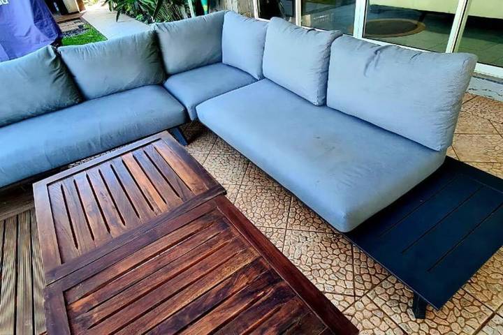 Location de vacances pour 12 personnes, avec jardin ainsi que vue et terrasse, animaux acceptés à La Possession - 3