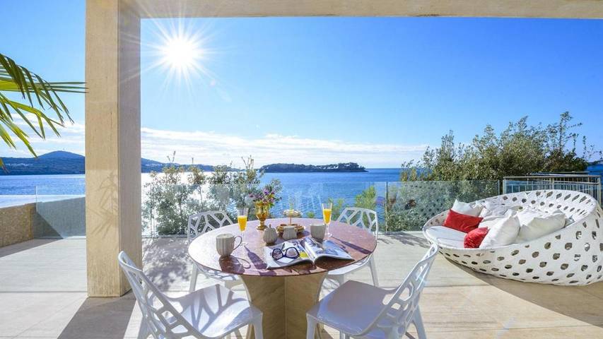 Villa pour 10 personnes, avec sauna ainsi que jardin et piscine, animaux acceptés à Lozica - 4
