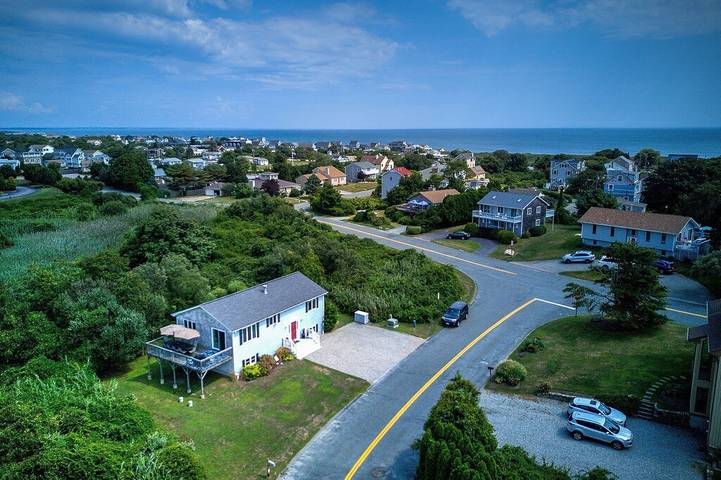 Vacation house for 8 people, with terrace and yard, with pets in Rhode Island