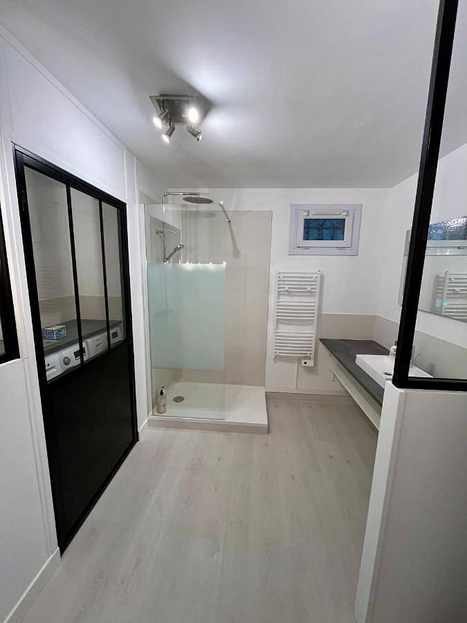 Location de vacances pour 8 personnes, avec jardin et jacuzzi, adapté aux familles à Gardanne - 4